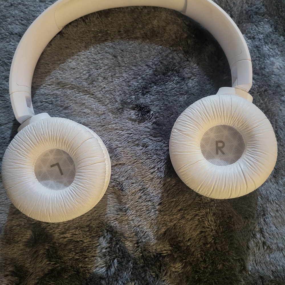 Jbl 520 bt - Picture 2 of 5